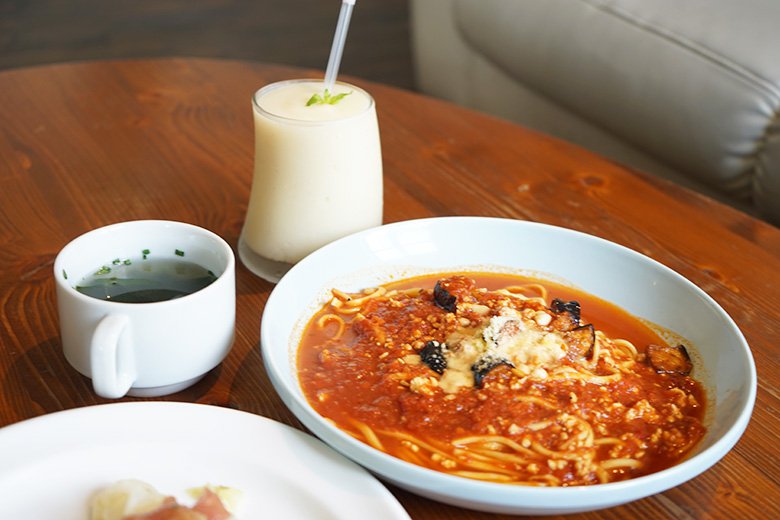 ランチもディナーも♪鶴舞の高架下にある「pipin cafe（ピピンカフェ）」はメニューが豊富！パティシエ特製のスイーツもおすすめです！