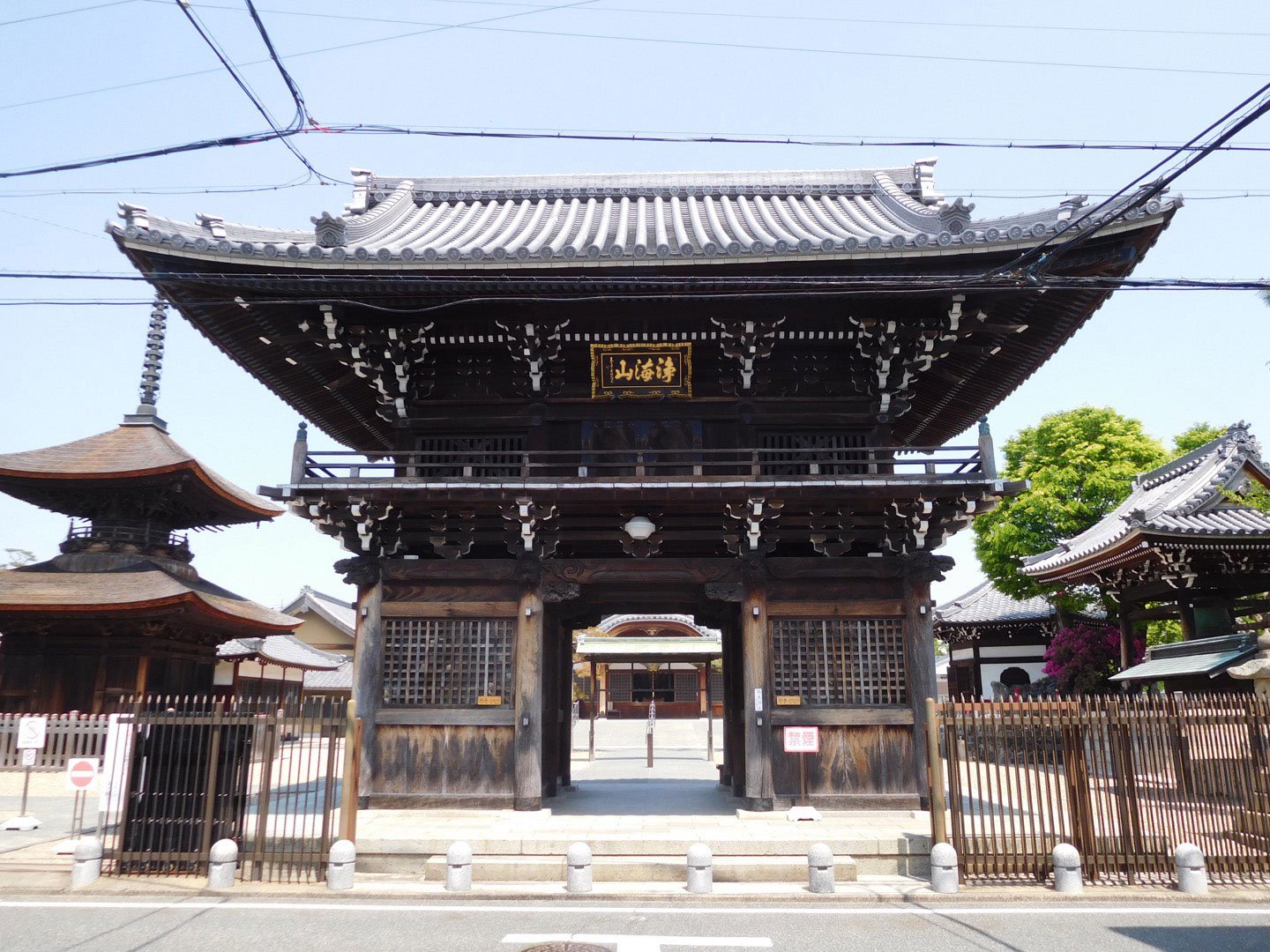 重要文化財は一見の価値あり!中川区の荒子観音