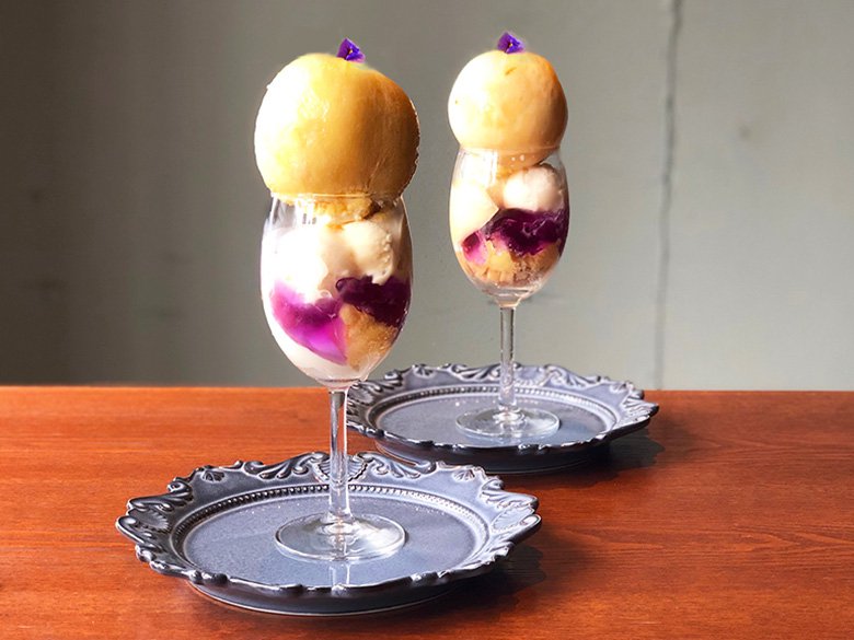 名東区の「LITRE(リトリ)」で食べられる、見た目にも美しい桃パフェは8/12で一旦終了予定です!