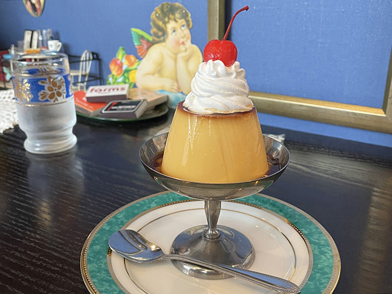 鈴鹿市にある「喫茶ぽると」へ行ってきた！昭和レトロな空間でプリンや季節のスイーツを楽しめる喫茶店