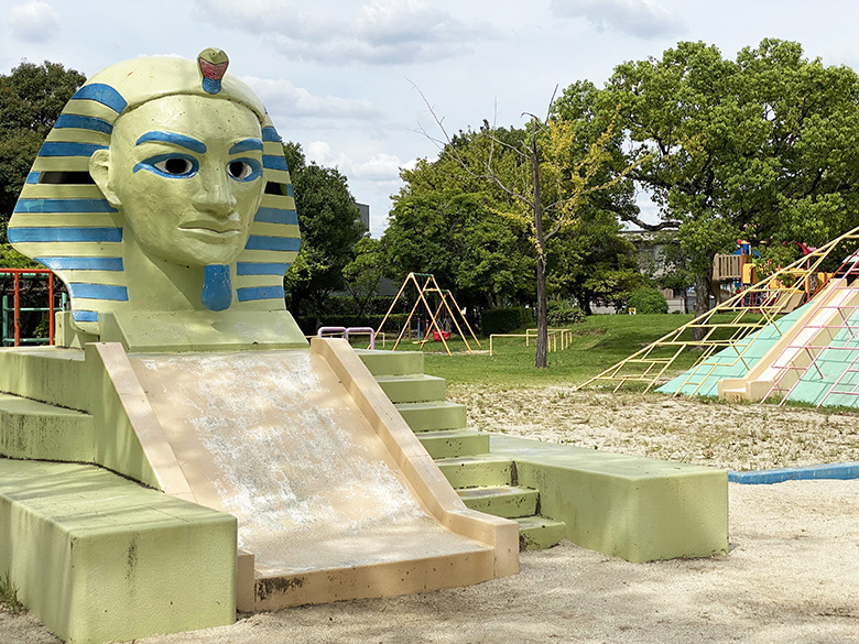 スフィンクスと遊べる！？知立市の「草刈公園」は遊具が楽しい穴場スポットです