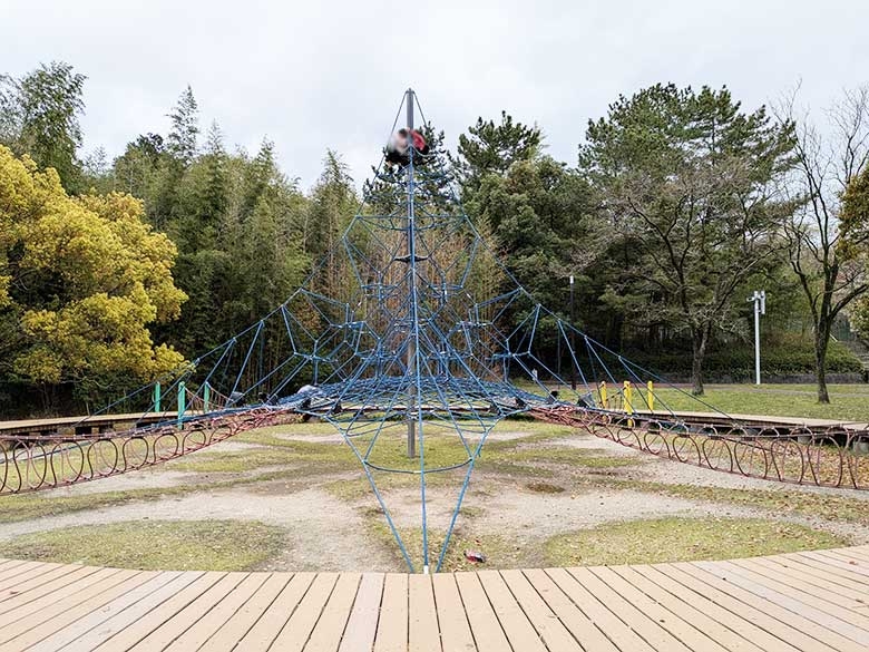 名古屋市名東区「牧野ヶ池緑地」は一日楽しめる人気の公園！大型遊具やお花見、たけのこ掘りに加え、新しい遊具も登場予定