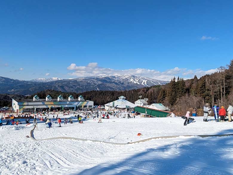 『鷲ヶ岳スキー場』は高鷲ICから約５分！日帰りでも十分楽しめます♪