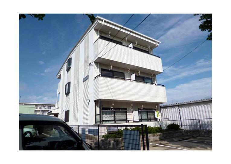 ロイヤル・プレジオⅢの外観