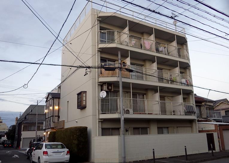 金森ハイツの外観