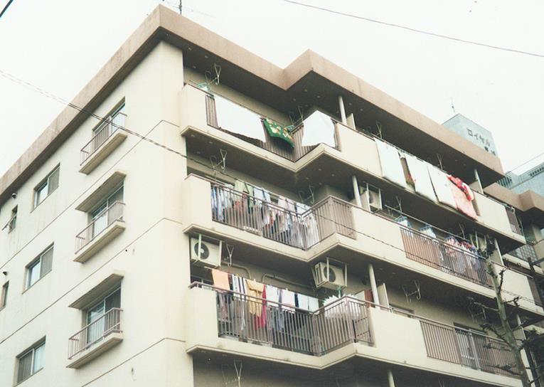 第3アスナロマンションの外観