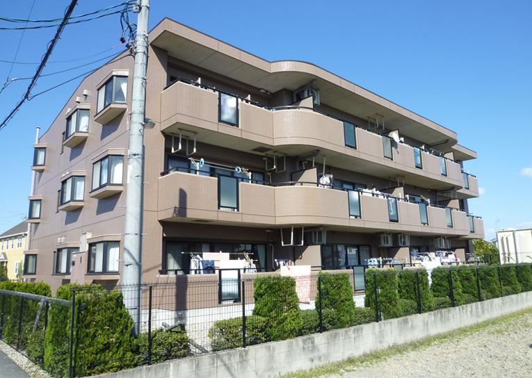 アーバン・パストラールの外観