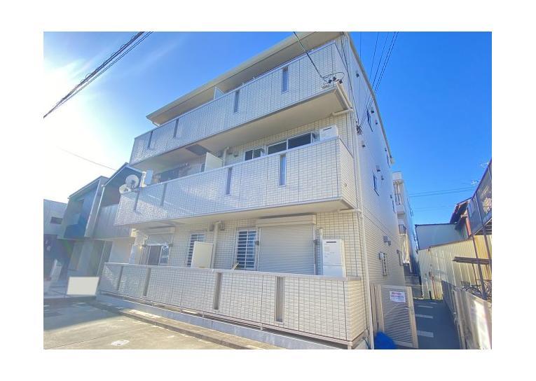 ウィン エレガンスの外観