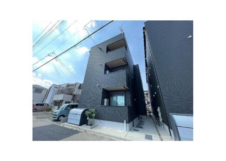 CRASTINE弥生町A棟の外観