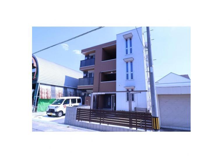 アンシャンテ中根の外観