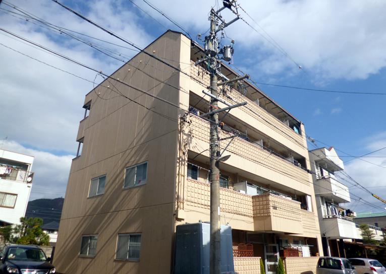 コーポエイトの外観