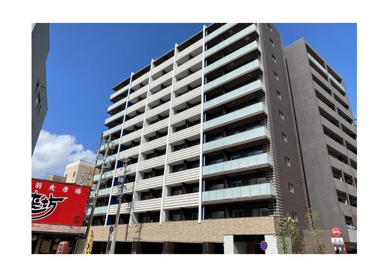 meLiV岐阜駅前の外観