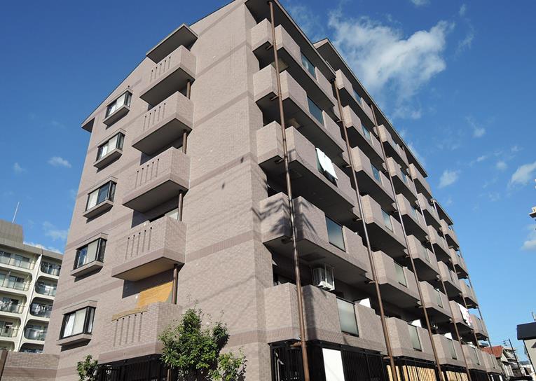 グランドヒルズ不二矢の外観