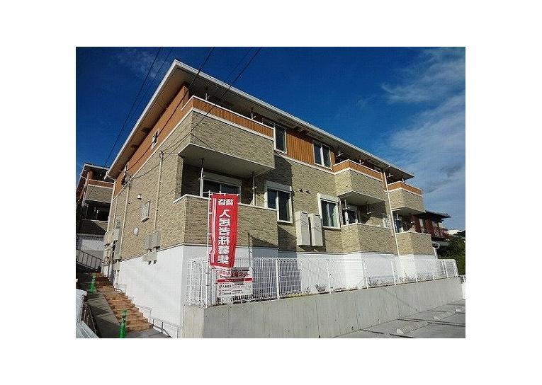 ルーセントヒルズAの外観