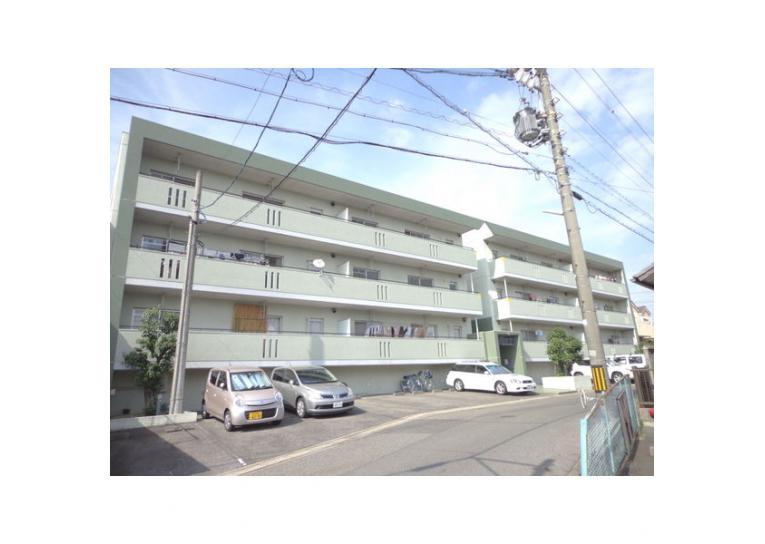 ファミーユ庄南の外観