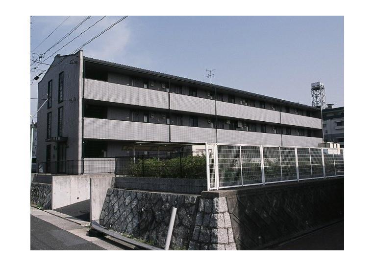 レオパレス藤里の外観