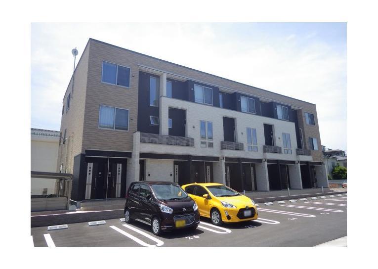 プルミエール毛賀知Bの外観