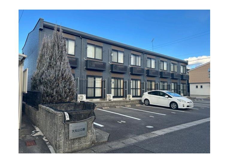 レオパレス大丸山公園の外観