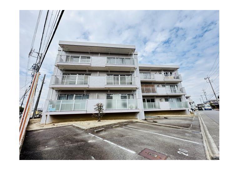 047 メゾン千咲の外観