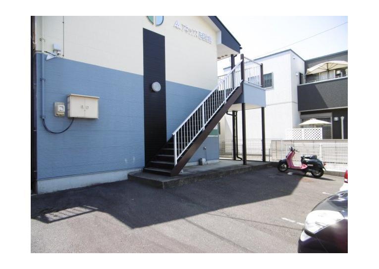 アネックス西枇杷島の外観