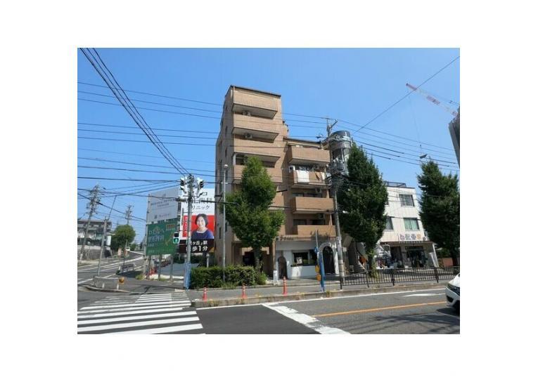 レスカール星ヶ丘の外観