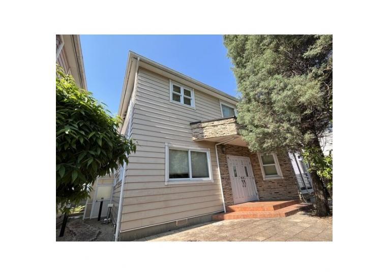 イーストウッドエステーツの外観