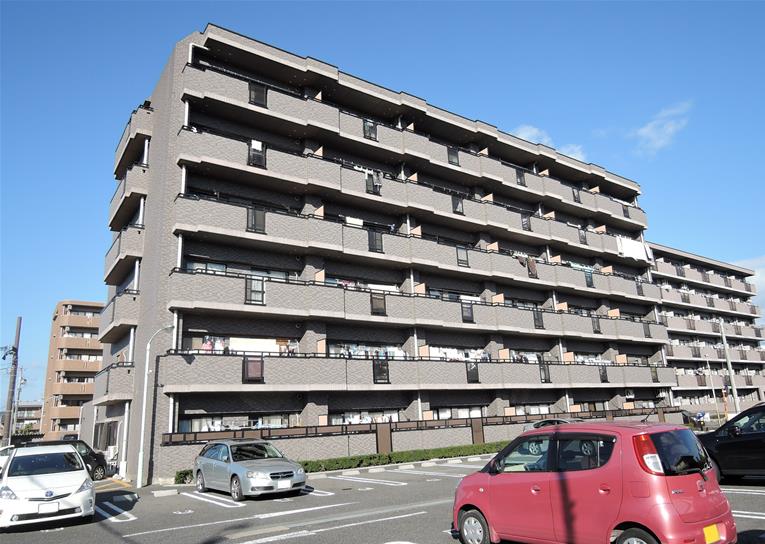 ツインハイツオオヒガシの外観