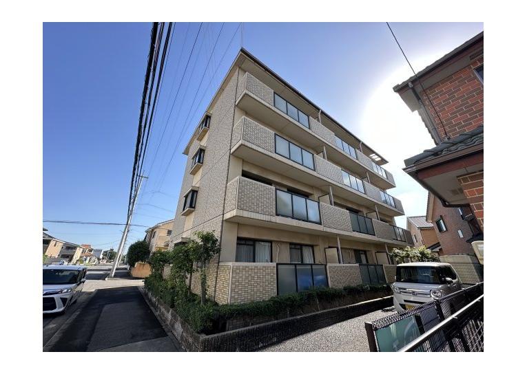 メゾンユーラップの外観