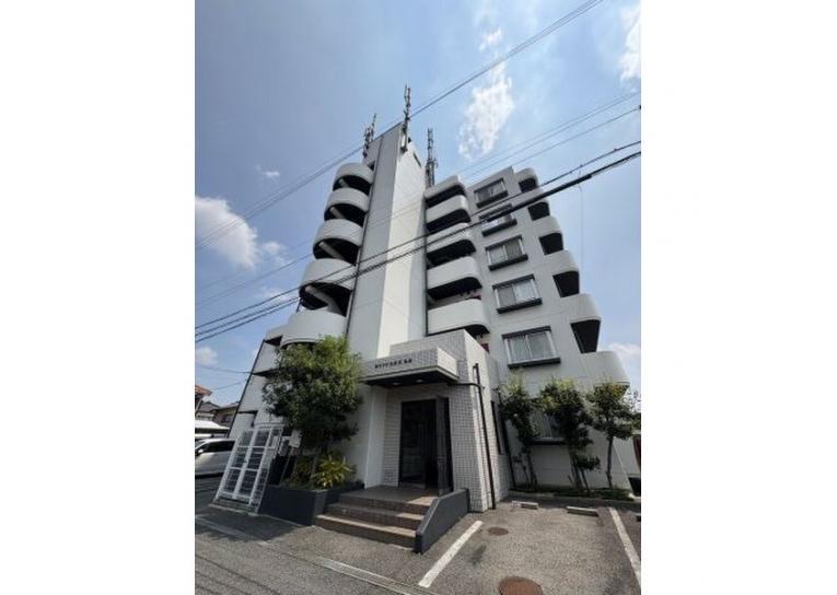 ホワイトヒルズ丸山の外観