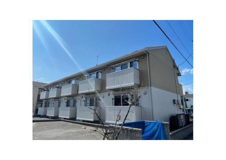 クレヴィアの外観