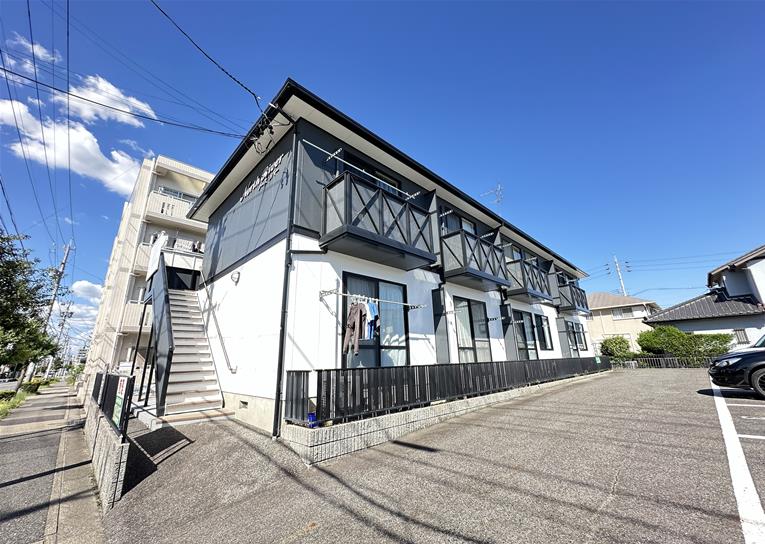 North Riverの外観