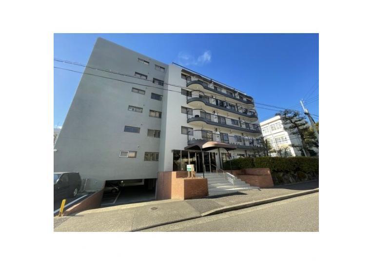 滝子アネックスの外観