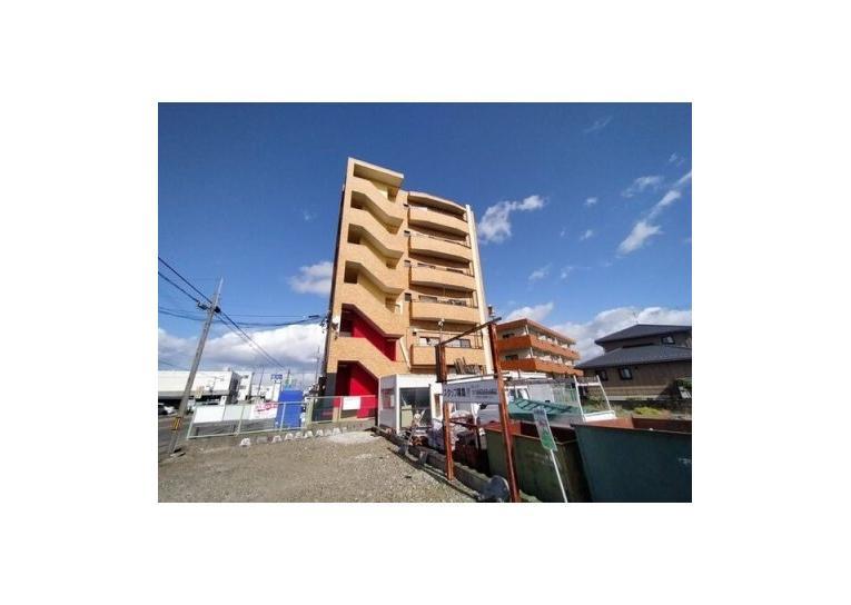 ガーデン山内5の外観