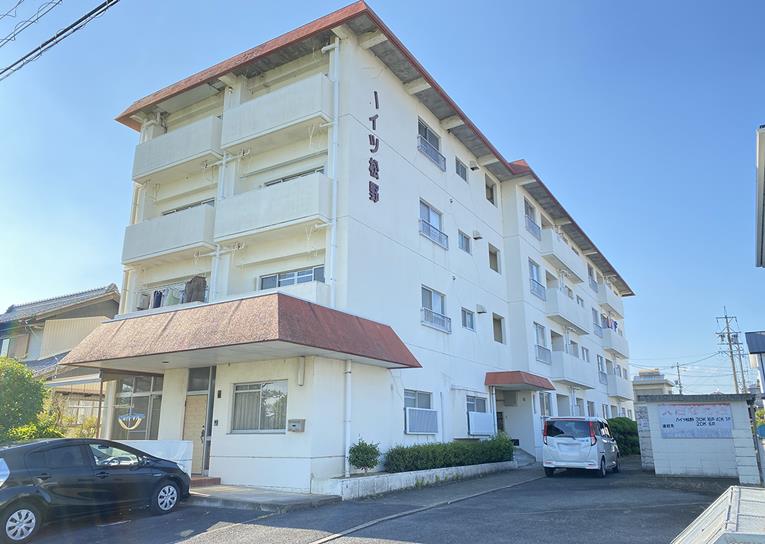 ハイツ松野の外観