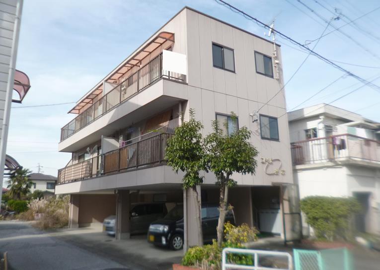 コーポ坂本の外観