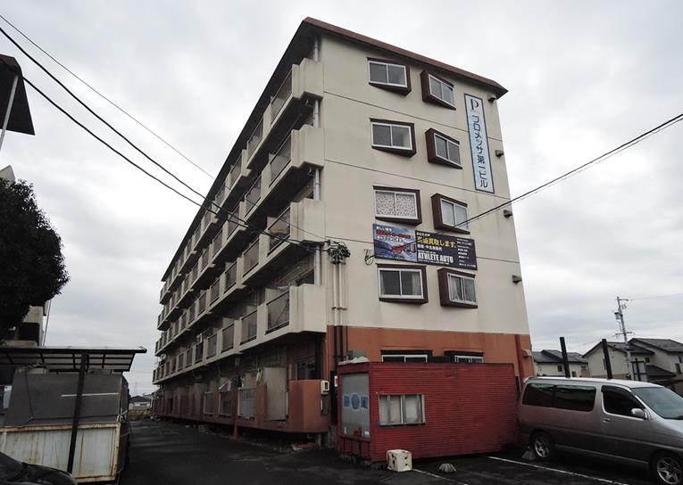 ラミア・カーサの外観