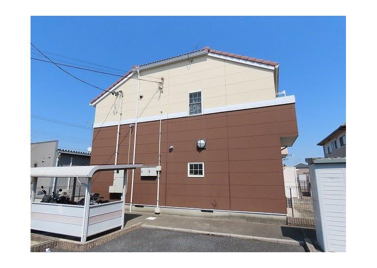 ポポラーレ・モルティの外観