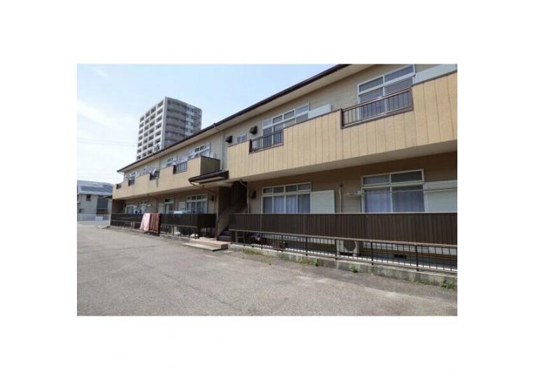 ハイツ朝日ケ丘の外観