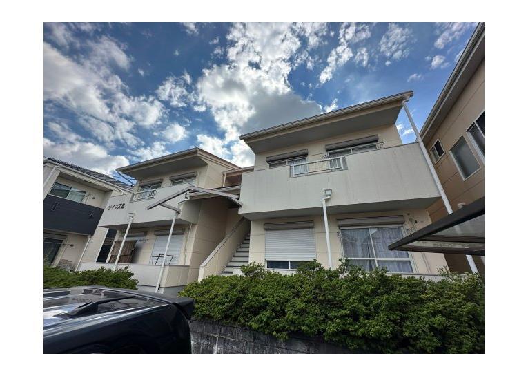 ツインズ　B棟の外観