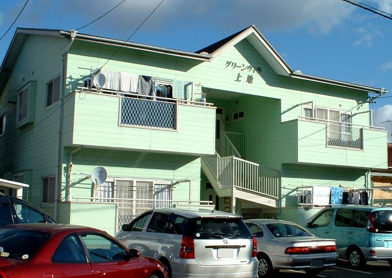 グリーンヴィラ上地の外観