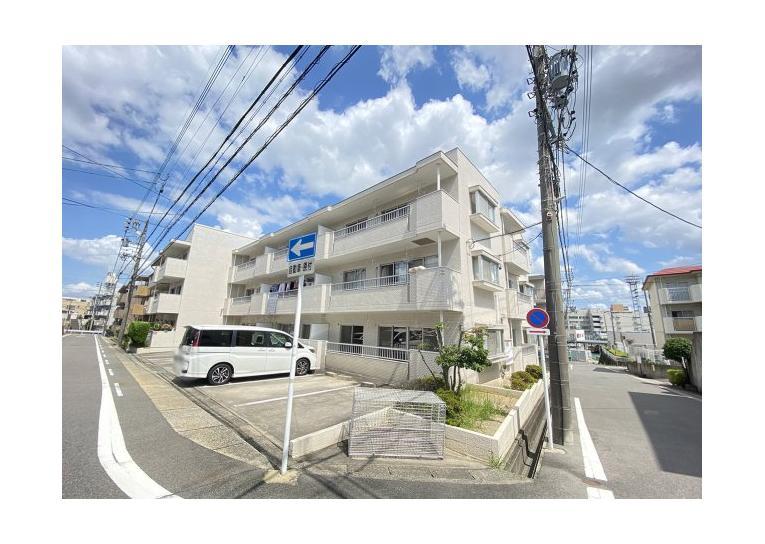 プレステージ社が丘の外観