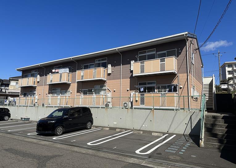 サンバードつつじの外観