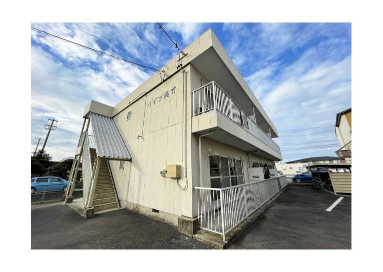 ハイツ呉竹の外観