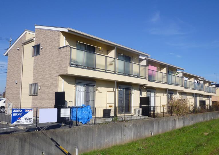 プレシャスの外観