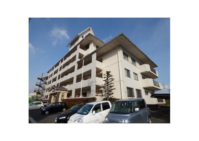 リバーサイドパークの外観