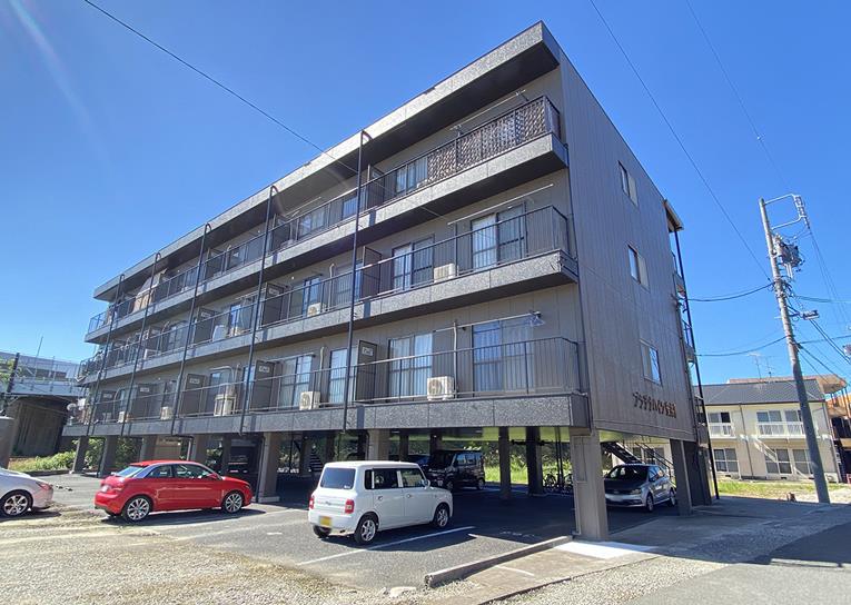 プラチナハイツ安井Ⅲの外観