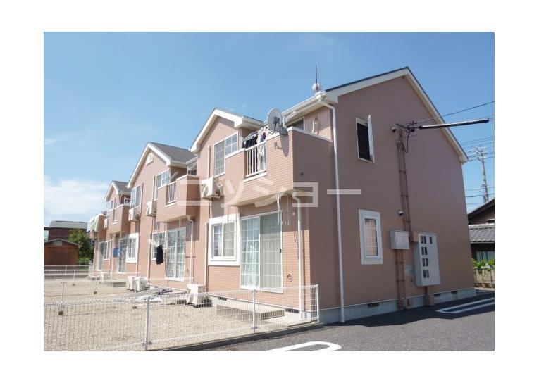 ラシーヌニツ家の外観