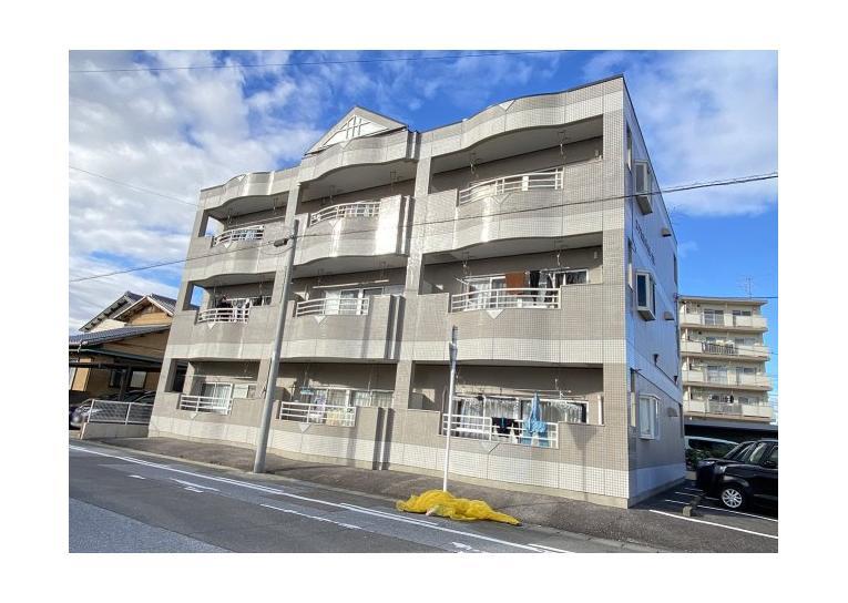 エクセルハイム大津の外観