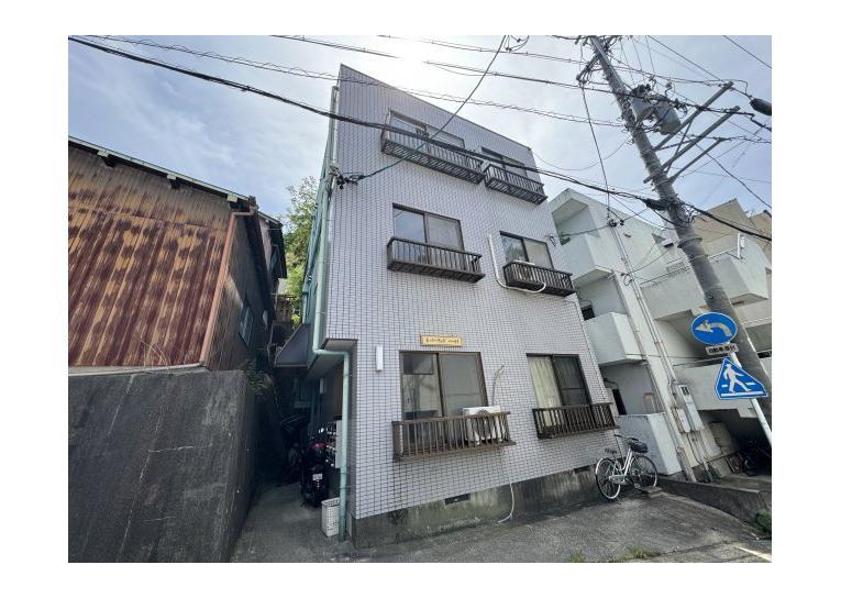 ネバーランドパートⅠの外観