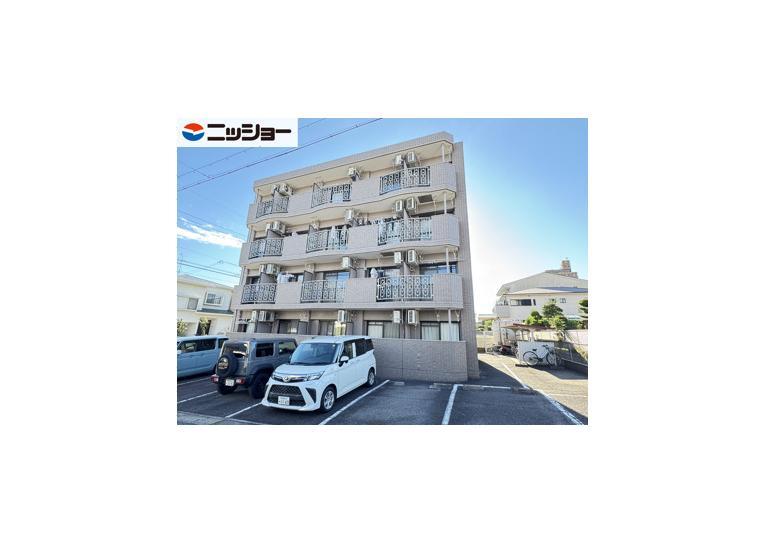 メゾンシルクの外観